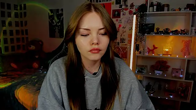 AkiraKatsu online show from April 27, 12:25 pm