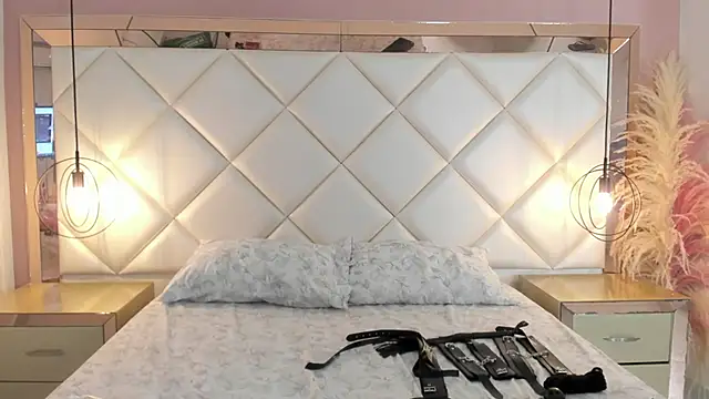 Any Klartt online show from December 3, 7:43 am