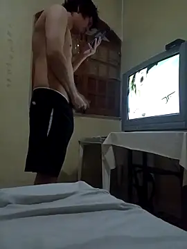 pedronovinho123 online show from April 16, 12:33 am