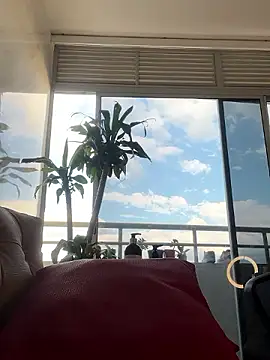 MariaIsabella8 online show from December 8, 8:36 pm