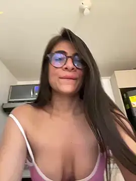 MariaIsabella8 online show from March 22, 7:20 pm