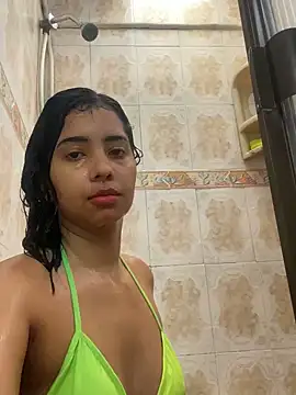 Snapshot of Urlovex1 chatting on January 9, 8:11 pm Urlovex1 online show from January 9, 8:11 pm