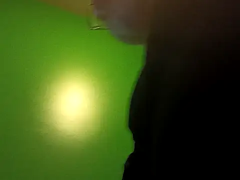 Snapshot of dkeilmansr chatting on February 14, 12:51 am dkeilmansr online show from February 14, 12:51 am