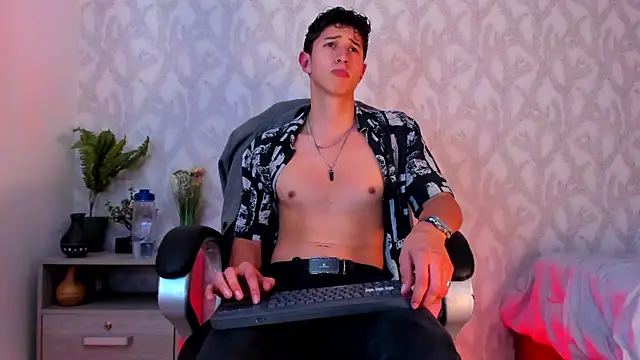 Dorianmistery2322  online show from January 17, 9:49 am