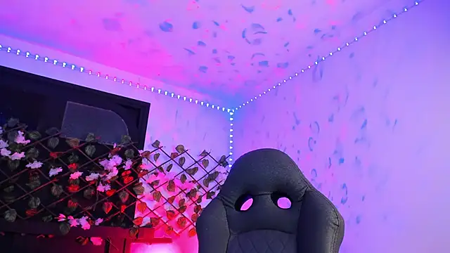 Heka Prudence online show from February 5, 3:45 am