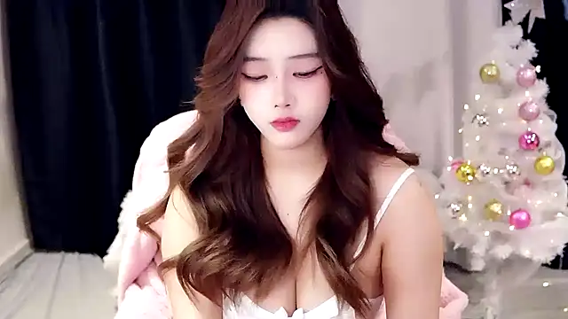 lkjfdsks online show from February 5, 5:31 pm