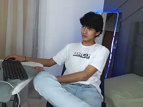 jason graeats online show from December 26, 3:49 am