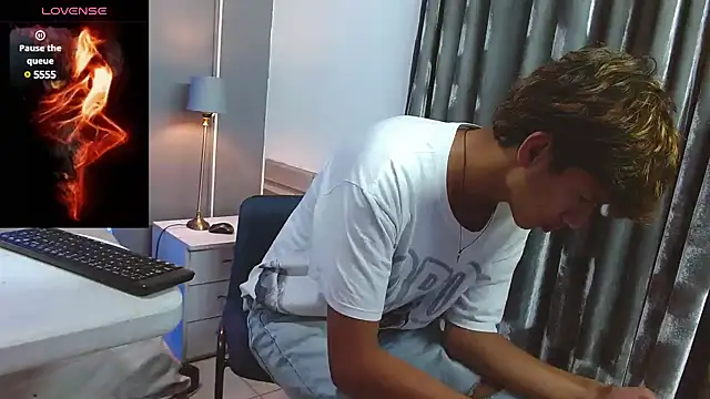 jason graeats online show from February 11, 4:11 am