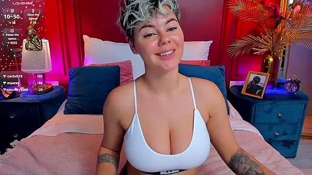 Snapshot of Lady_AliBi chatting on February 4, 7:44 pm Lady AliBi online show from February 4, 7:44 pm