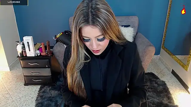 Snapshot of miacarperr1 chatting on March 9, 1:04 am miacarperr1 online show from March 9, 1:04 am