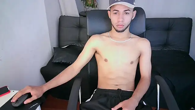 Snapshot of jhon_ath chatting on March 19, 4:57 am jhon ath online show from March 19, 4:57 am