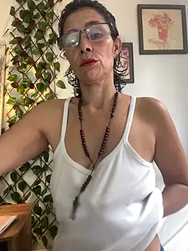 MireyaTorresGu online show from February 21, 2:51 pm