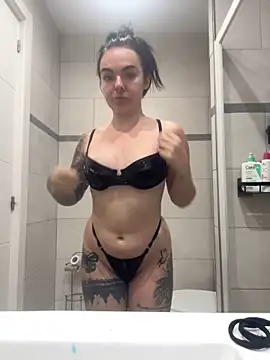 yorkshiregal online show from December 6, 7:10 am