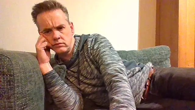 Snapshot of Hectorthyssen1 chatting on December 5, 10:45 pm Hectorthyssen1 online show from December 5, 10:45 pm