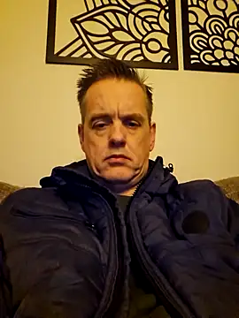 Snapshot of Hectorthyssen1 chatting on January 23, 10:54 pm Hectorthyssen1 online show from January 23, 10:54 pm