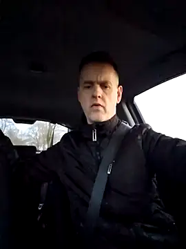 Snapshot of Hectorthyssen1 chatting on January 27, 4:33 pm Hectorthyssen1 online show from January 27, 4:33 pm