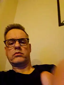 Snapshot of Hectorthyssen1 chatting on February 19, 11:04 pm Hectorthyssen1 online show from February 19, 11:04 pm