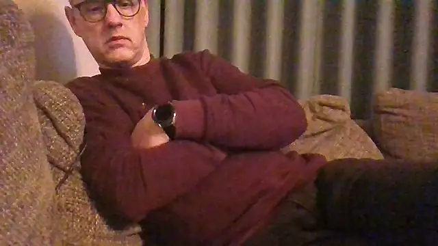 Snapshot of Hectorthyssen1 chatting on February 22, 11:46 pm Hectorthyssen1 online show from February 22, 11:46 pm