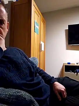 Snapshot of Hectorthyssen1 chatting on March 1, 9:59 pm Hectorthyssen1 online show from March 1, 9:59 pm