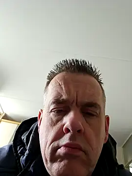 Snapshot of Hectorthyssen1 chatting on March 15, 10:57 am Hectorthyssen1 online show from March 15, 10:57 am