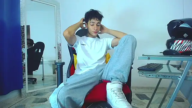 Snapshot of Zacktk7 chatting on January 9, 8:55 pm Zacktk7 online show from January 9, 8:55 pm