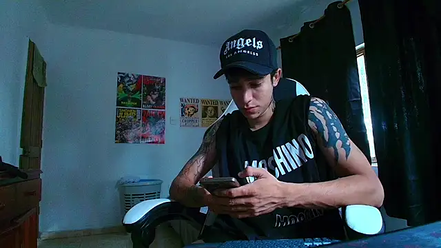 Snapshot of Zacktk7 chatting on February 11, 5:07 pm Zacktk7 online show from February 11, 5:07 pm