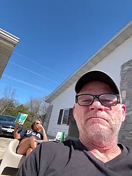 Snapshot of 69vivian chatting on March 11, 5:57 pm 69vivian online show from March 11, 5:57 pm