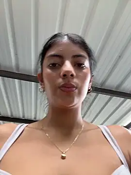 Baby Niels online show from March 24, 5:18 pm