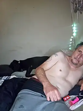 Snapshot of George48 chatting on December 17, 6:30 am George48 online show from December 17, 6:30 am