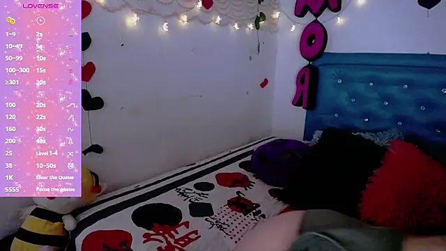 zarquita99 online show from February 26, 12:36 pm