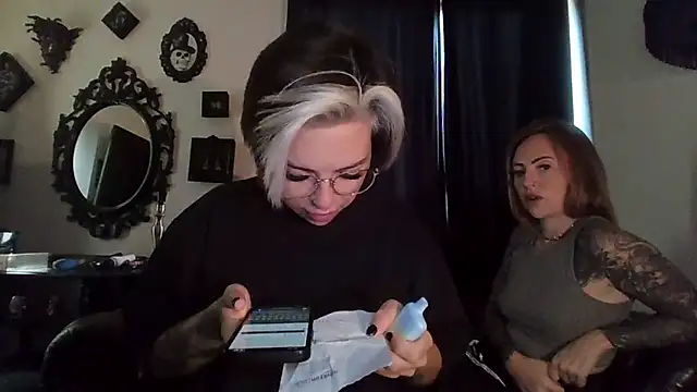 Snapshot of Alexandersonxo chatting on September 11, 6:35 am Alexandersonxo online show from September 11, 6:35 am