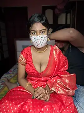 Snapshot of Anjelsarika chatting on January 10, 1:32 am Anjelsarika online show from January 10, 1:32 am