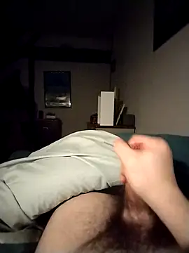 Snapshot of JulesG18 chatting on February 22, 9:19 am JulesG18 online show from February 22, 9:19 am