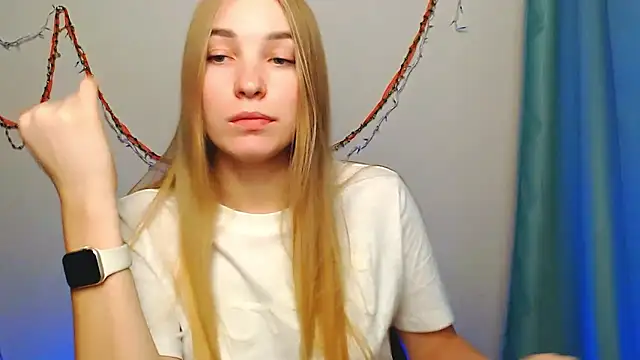 Queen ofLove online show from January 8, 7:38 pm