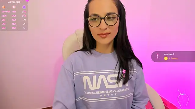 mariaan m  online show from December 21, 7:27 pm