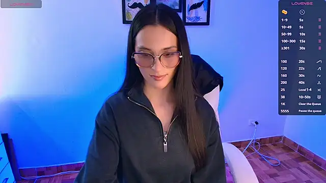 mariaan m  online show from December 19, 10:28 pm