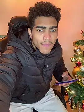 Ryan-hot online show from December 11, 11:10 pm