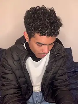 Ryan-hot online show from December 15, 9:53 pm