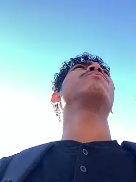 Ryan-hot online show from December 20, 2:49 pm