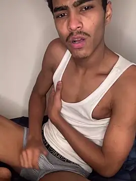 Ryan-hot online show from December 20, 10:00 pm