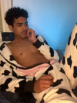 Ryan-hot online show from January 24, 9:05 pm