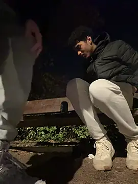 Ryan-hot online show from February 9, 9:28 pm