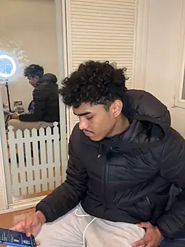 Ryan-hot online show from March 5, 3:51 am