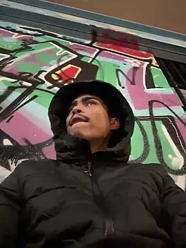 Ryan-hot online show from March 12, 11:01 pm