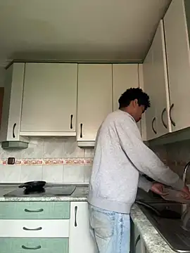 Ryan-hot online show from March 17, 2:56 pm