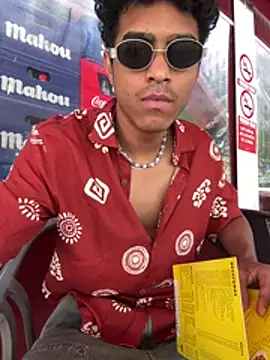 Ryan-hot online show from July 17, 2:13 pm