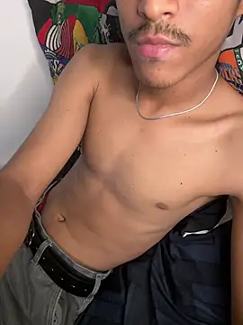 Ryan-hot online show from July 30, 8:08 pm