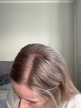 lunawolf21 online show from March 5, 7:05 am