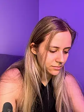 lunawolf21 online show from January 10, 11:23 am