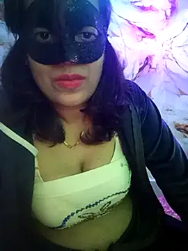 Inaya Mishra online show from January 12, 6:16 pm